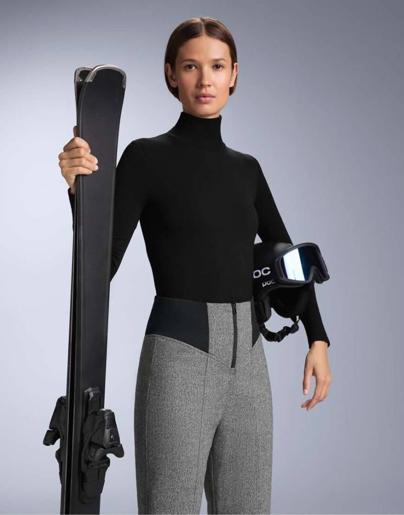 OYSHO - Nahtloses Baselayer-T-Shirt aus Merinowolle in Schwarz von Oysho