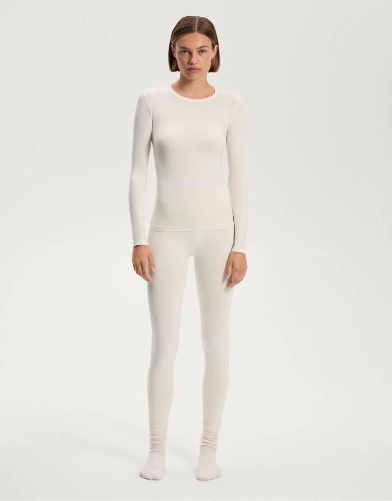 OYSHO - Nahtloses Baselayer-T-Shirt in blassem Ecru-Neutral von Oysho