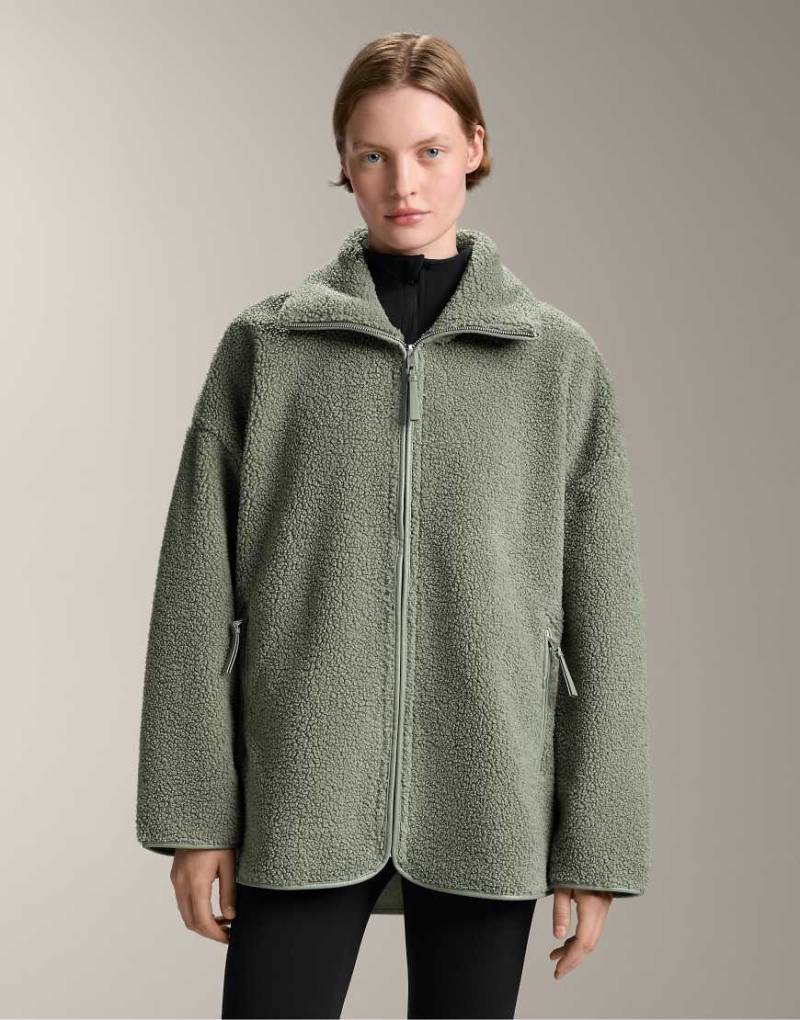 OYSHO - Oversize-Jacke in Khaki aus Lammfellimitat-Grün von Oysho