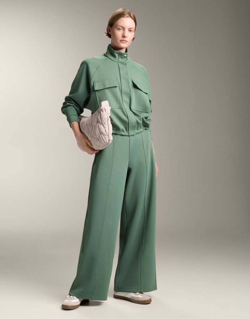 OYSHO - Pikee-Hose in gewaschenem Grün mit Baumwolle und superhohem Bund von Oysho