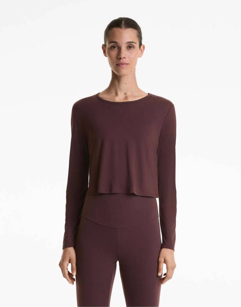 OYSHO - Shirt aus Modal in Braun mit überkreuztem Rückenausschnitt-Brown von Oysho