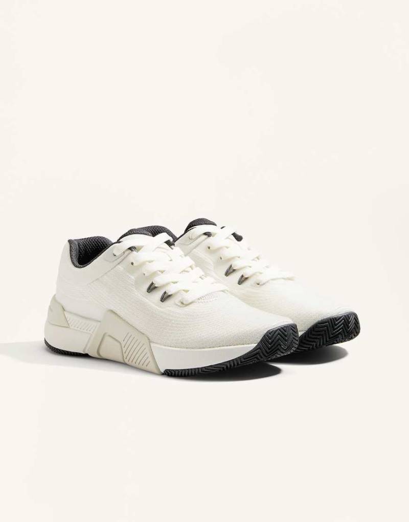 OYSHO - Stability - Sportschuhe in Ecru-Neutral von Oysho