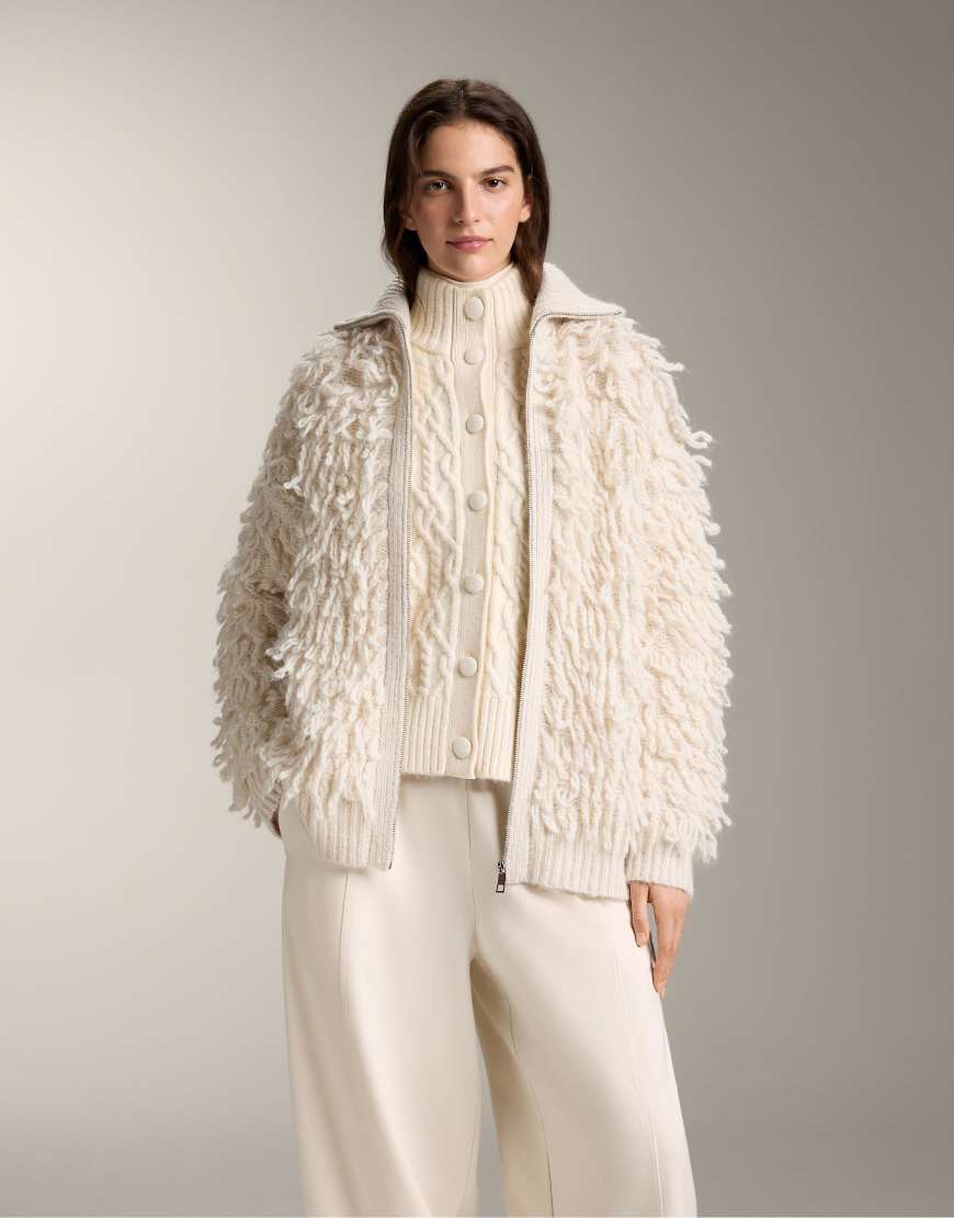 OYSHO - Strickjacke in blassem Ecru mit Fransen-Neutral von Oysho