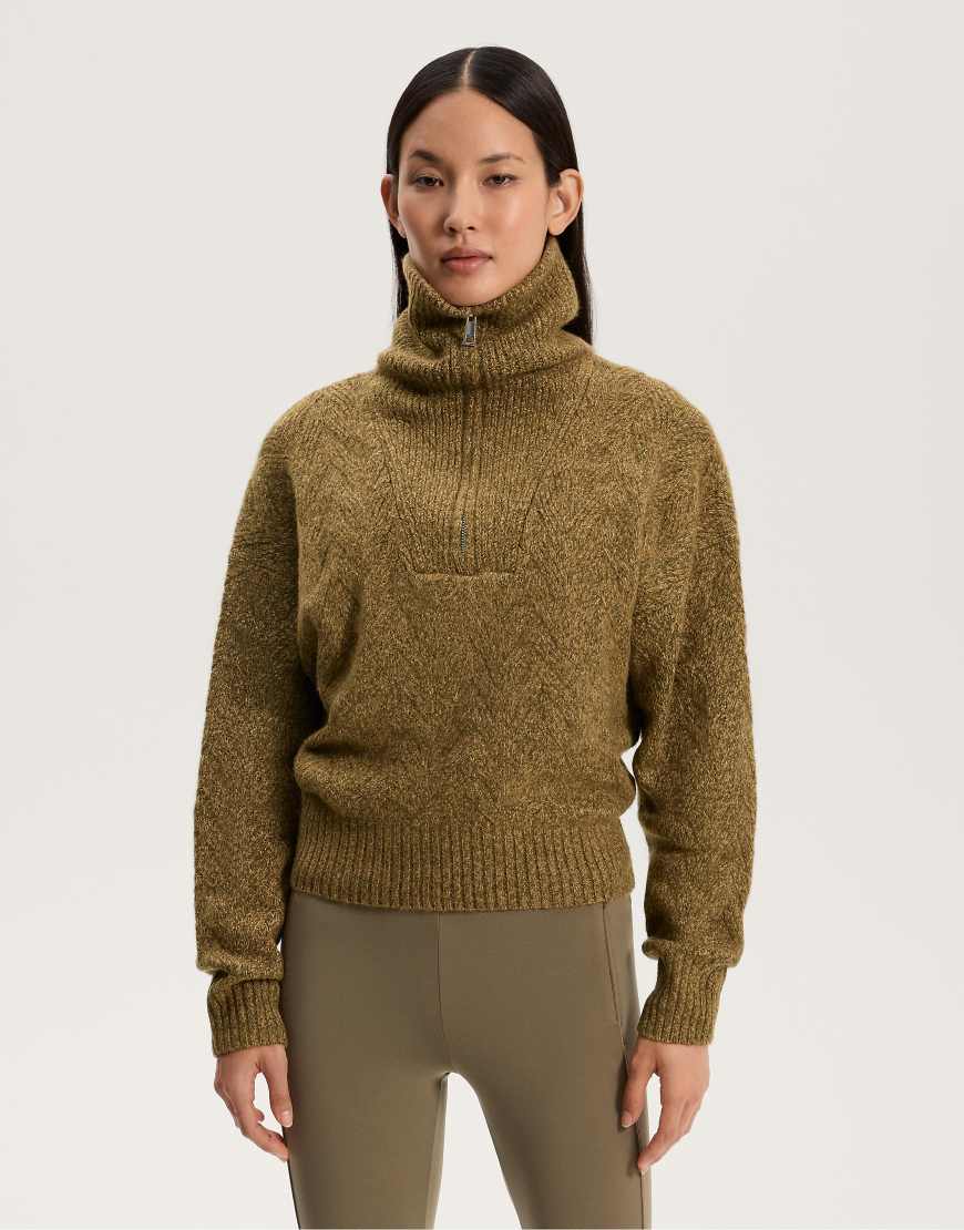 OYSHO - Strickpullover in Military-Khaki mit kurzem Reißverschluss-Grün von Oysho