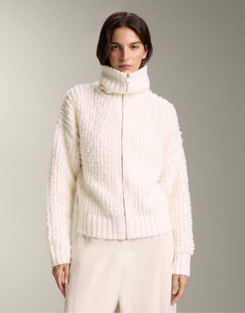 OYSHO - Strukturierte Strickjacke in Ecru-Neutral von OYSHO