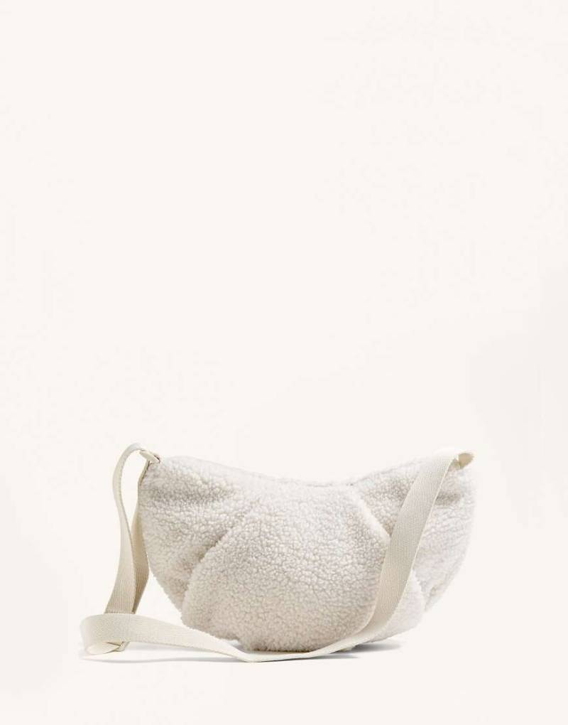 OYSHO - Tasche aus Lammfellimitat in Ecru-Neutral von Oysho