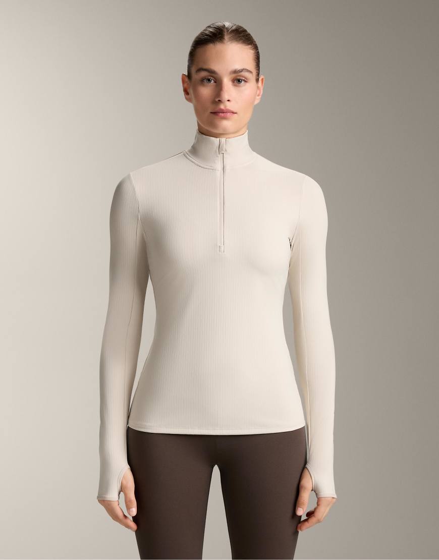OYSHO - Thermal - Geripptes Baselayer-T-Shirt in Hellrosa von Oysho