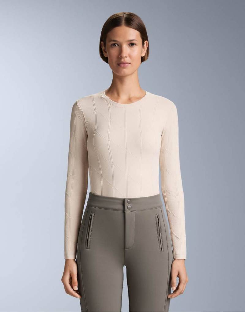 OYSHO - Thermal - Nahtloses Baselayer-T-Shirt aus Jacquard in Hellrosa von Oysho