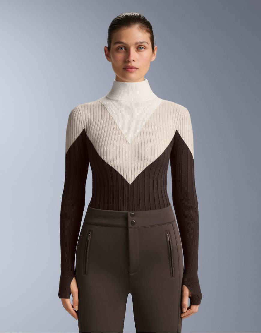 OYSHO - Thermo-Baselayer-T-Shirt aus kontrastierendem Rippstrick in Hellbraun-Brown von Oysho