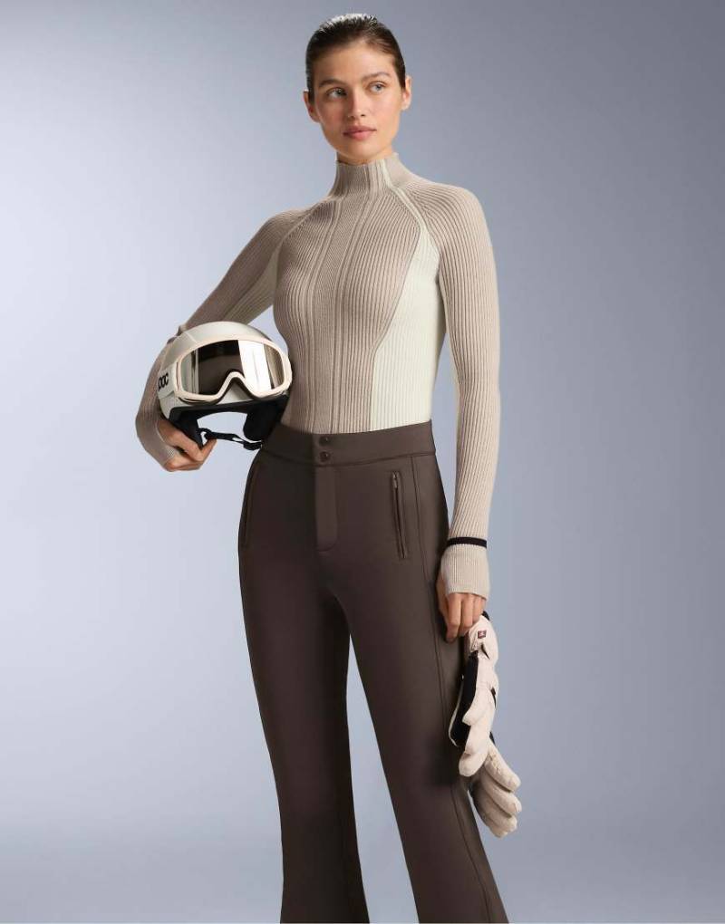 OYSHO - Thermo-Baselayer-T-Shirt aus kontrastierendem Rippstrick in Hellrosa von Oysho