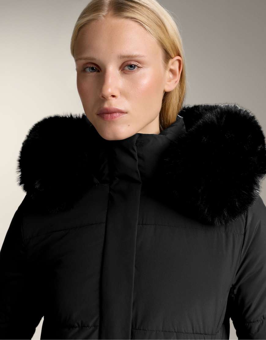 OYSHO - Wasserabweisende Midi-Jacke in Schwarz mit Primaloft-Wattierung von Oysho