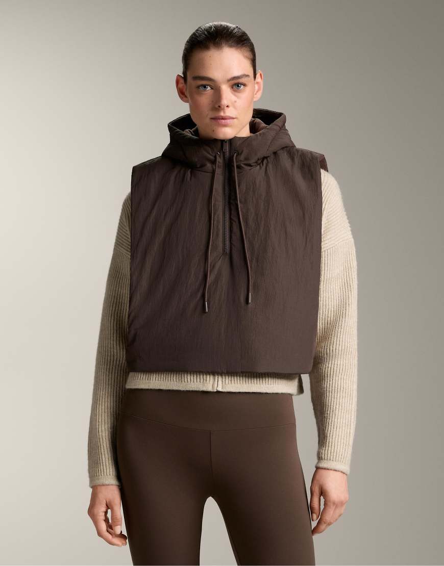 OYSHO - Wattierte Weste in Braun-Brown von Oysho