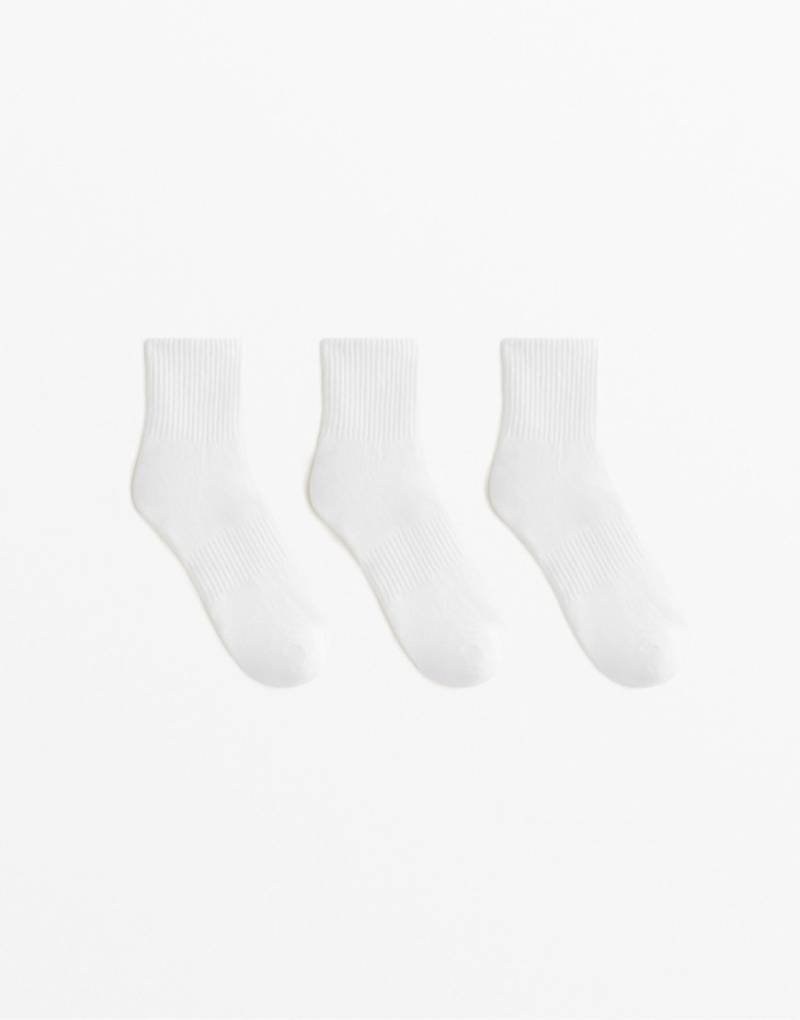 Oysho - 3 Paar kurze Sportsocken aus Baumwollmix in Weiß von Oysho