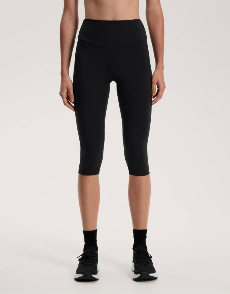Oysho - Capri-Leggings aus Comfortlux in Schwarz mit hohem Bund, 40 cm von Oysho