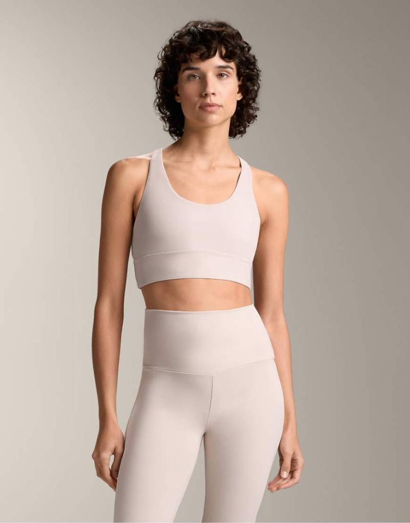 Oysho - Comfortlux - Sport-BH in Nerzbeige mit Körbchen und mittlerer Stützfunktion-Rosa von Oysho