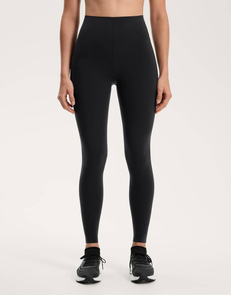 Oysho - Compressive Raise Up - Knöchellange Leggings in Schwarz von Oysho
