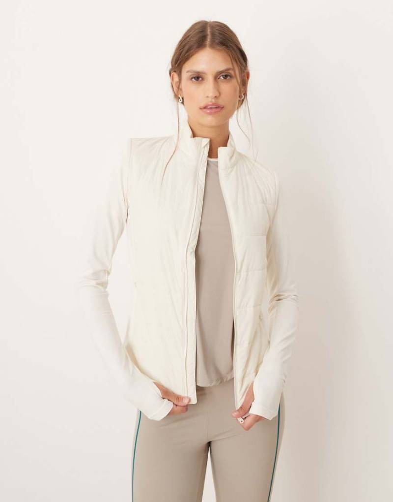 Oysho - Funktionsjacke in Ecru mit vulkanischem Fellex-Futter-Neutral von Oysho