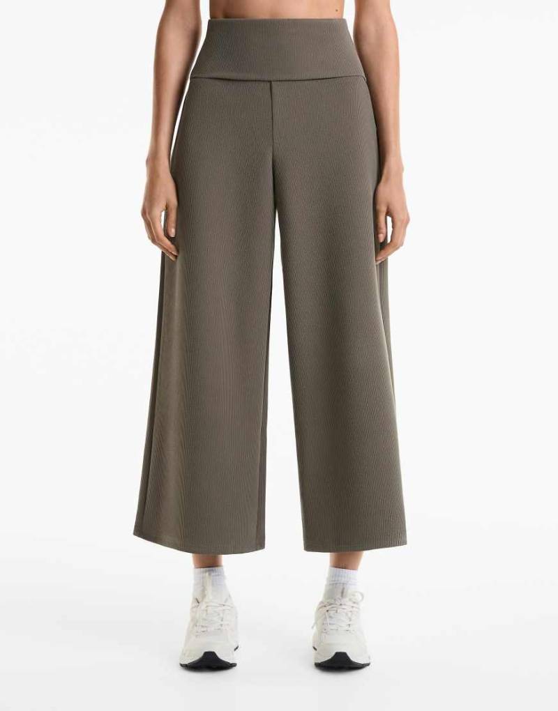 Oysho - Gerippte Hose in Anthrazit mit Umschlagbund und weitem Bein-Grau von Oysho