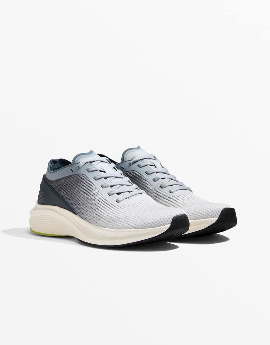 Oysho - Laufschuhe in Blau von Oysho