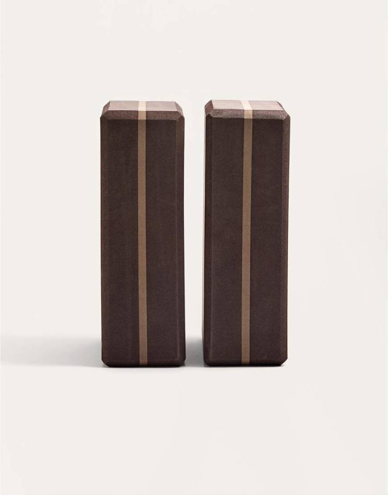 Oysho - Set mit Yogablöcken in Braun-Brown von Oysho