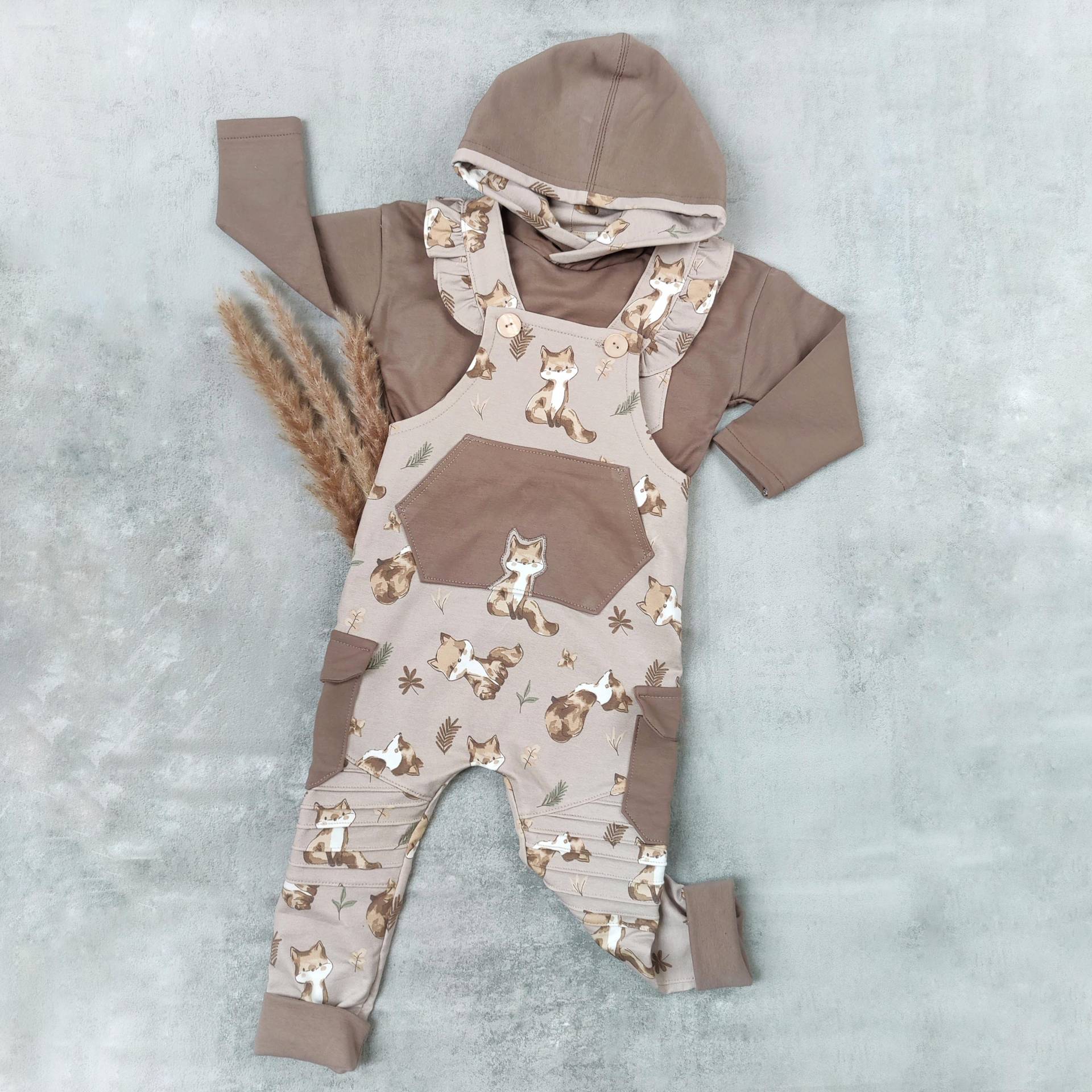 Kinder-Set "Füchse" Latzhose + Hoodie Gr. 92 Kinder-Set "Füchse" Latzhose + Hoodie Gr. 92 von P18CreativeCustoms