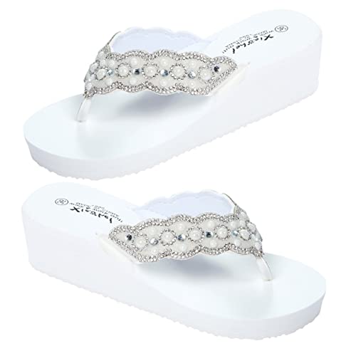 PACKOVE Sommer Damen Sandalen mit Perlen und Diamantbesatz Rutschfeste Keilabsatz Flops Bequeme Strand und Badeschuhe Weiß Leichte Sommerschuhe von PACKOVE