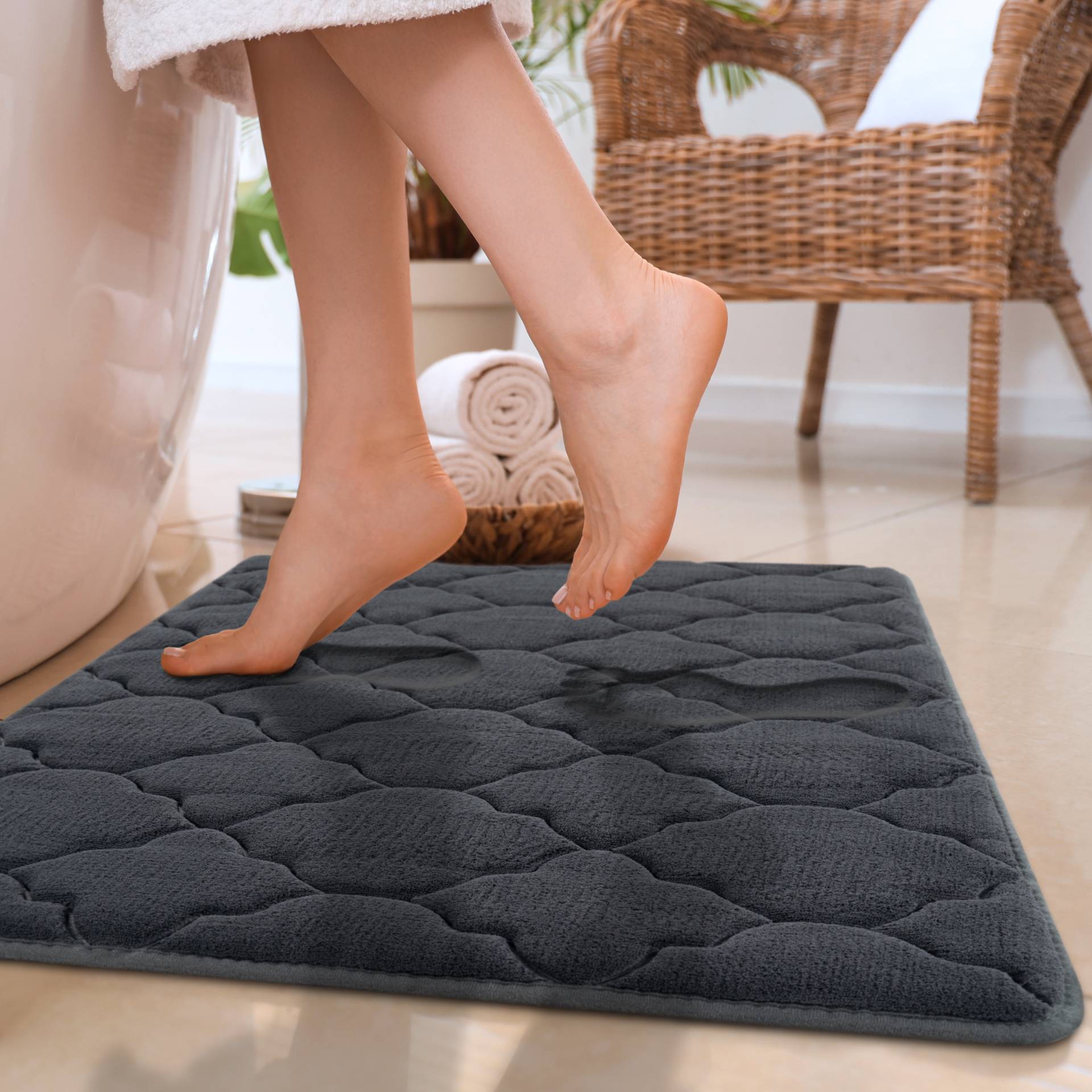 Paco Home Badematte "Corby 251, Memory-Schaum Effekt" Höhe 13 mm rutschhemmend beschichtet fußbodenheizungsgeeignet Badteppich, Uni Farben, Ornamente, Hoch-Tief Effekt von PACO HOME