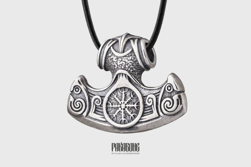 Wikinger Anhänger Axt Mit Helm Der Ehrfurcht - Halskette Raben Hugin Munin Und Mensch Maske Schmuck Für Männer Frauen 001-179 von PAKABONE