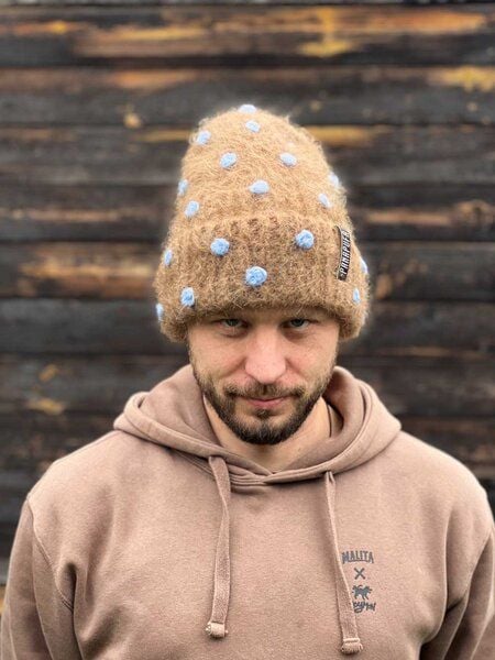 PANAPUFA Gepunktete Mütze aus Mohair und Alpaka von PANAPUFA