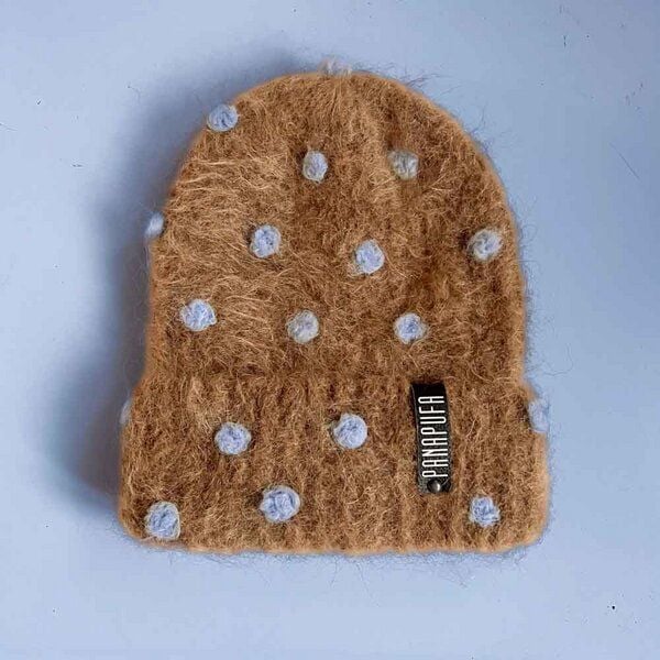 PANAPUFA Gepunktete Mütze aus Mohair und Alpaka von PANAPUFA