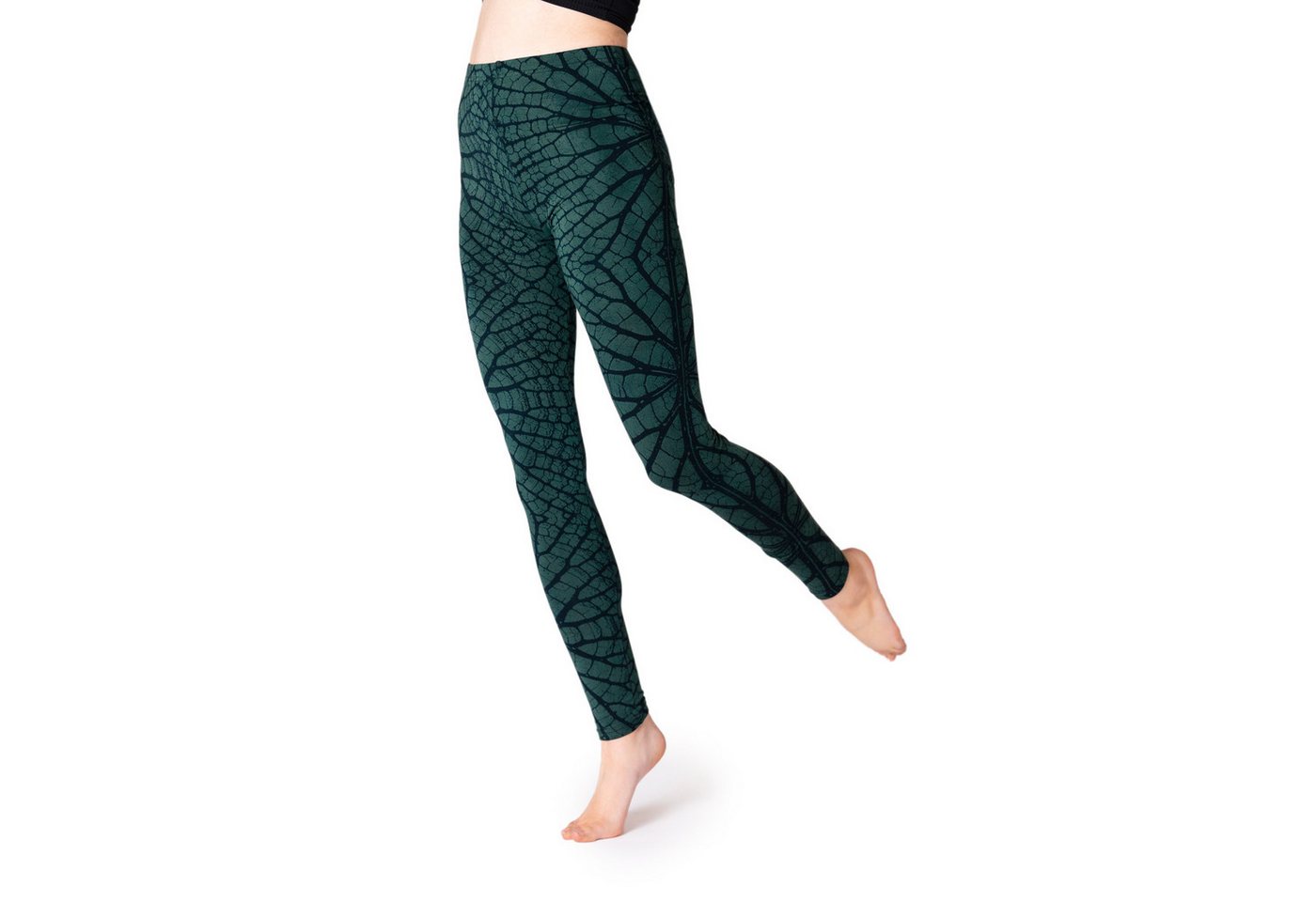 PANASIAM Leggings Unikat Batik Leggings modern mit Blattmuster elastische Stretch-Hose handgefertigt aus natürlicher Viskose lange Leggings für Yoga Sport von PANASIAM