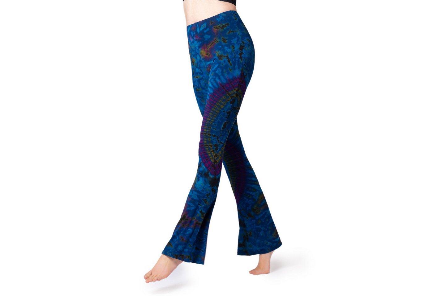 PANASIAM Leggings Unikat Batik Leggings stretch mit ausgestelltem Bein handgefertigt bequeme Bootcut Hose mit Schlag aus natürlicher Viskose für Yoga Sport PANASIAM Leggings Unikat Batik Leggings stretch mit ausgestelltem Bein handgefertigt bequeme Bootcut Hose mit Schlag aus natürlicher Viskose für Yoga Sport von PANASIAM