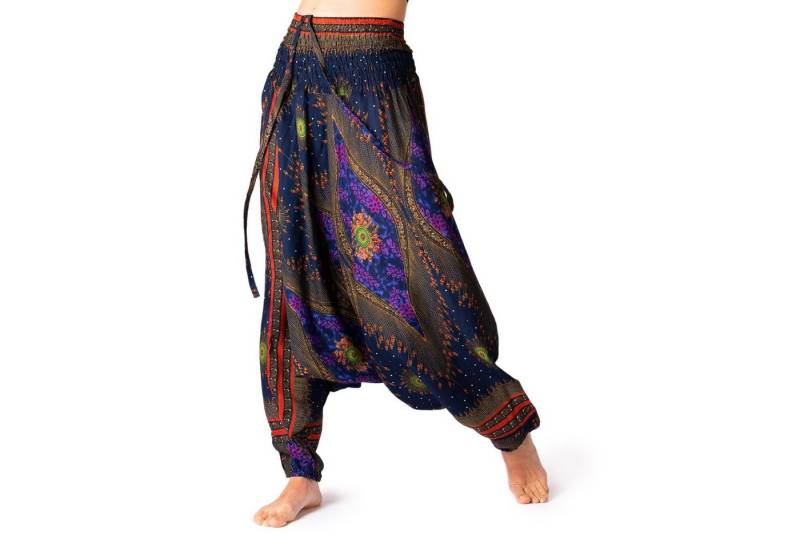 PANASIAM Relaxhose Aladinhose im schönen Peacock Design Haremshose aus 100% natürlicher Viskose auch als Overall tragbar Damen Pumphose bequeme Freizeithose von PANASIAM