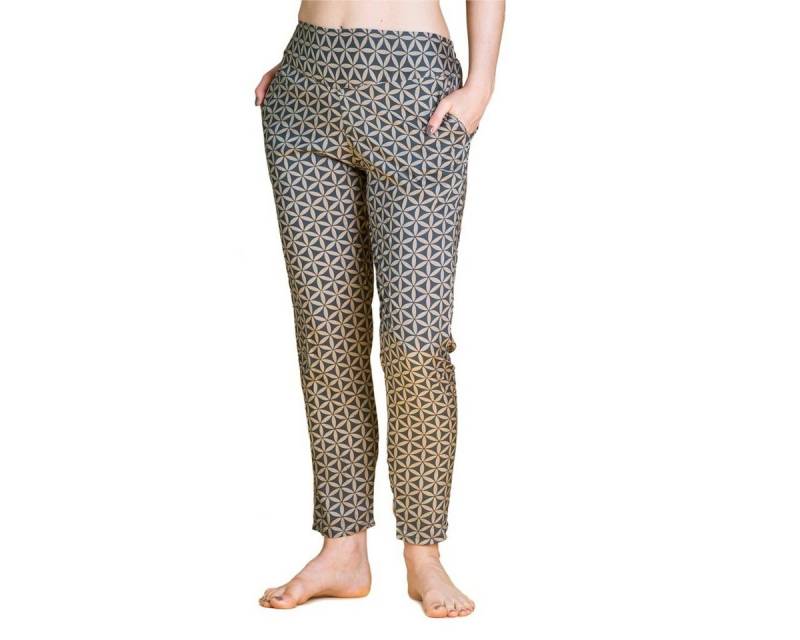 PANASIAM Stoffhose Carrot Pants geometrix aus 100% Baumwolle Damenhose mit japanischen Mustern oder heiliger Geometrie bedruckt bequeme Sommerhose von PANASIAM