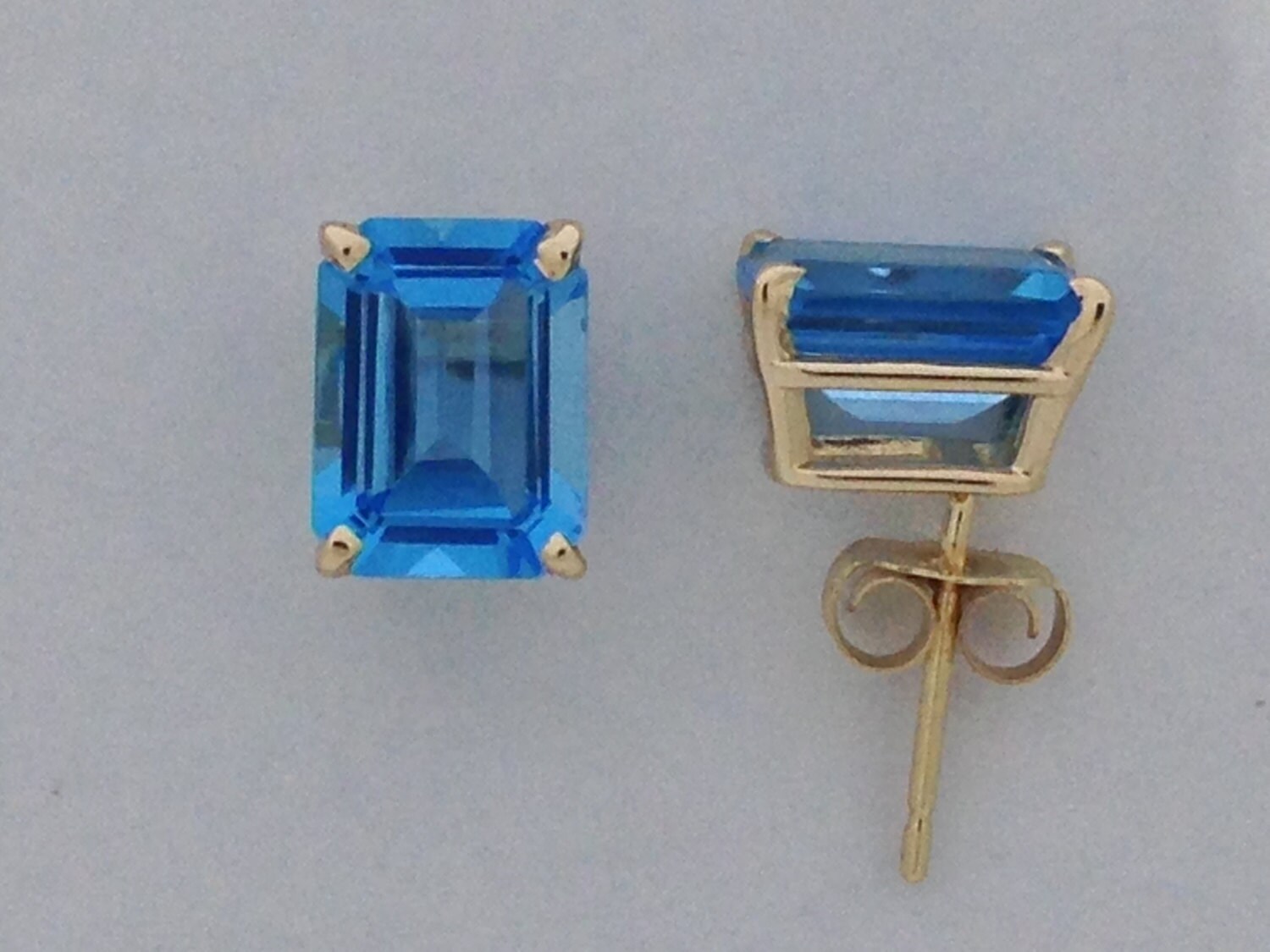 Natürliche Blautopas Ohrstecker Massiv 14Kt Gelbgold von PANOHA