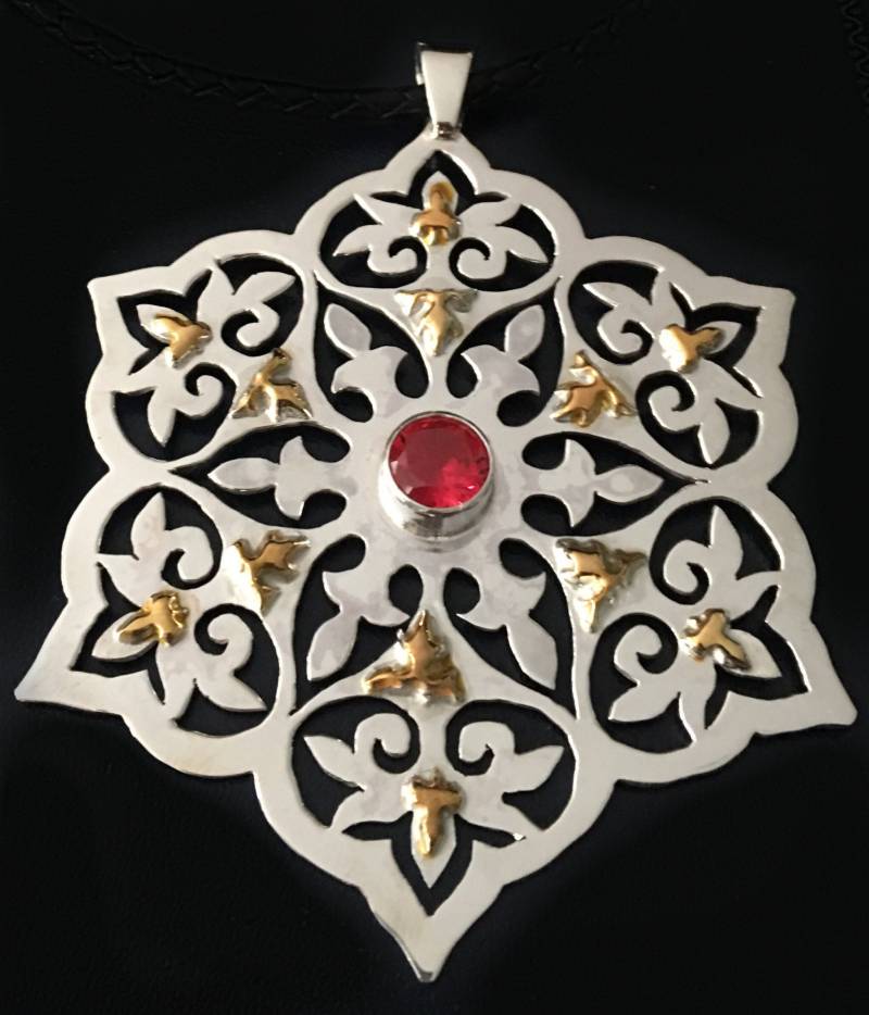 Der Stern-Anhänger von PARULIDESIGNS