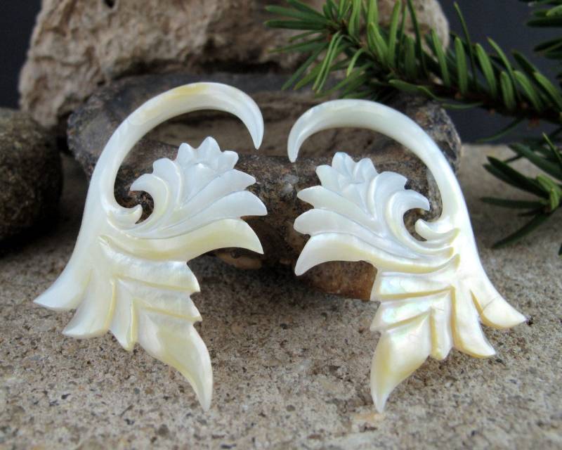 15 % Rabatt Auf Code Take15 Ein Paar 6G Hand Geschnitzt Eperlpere, Hochzeit Messgeräte, Bio, Körperschmuck L2266 von PASIRPUTIH