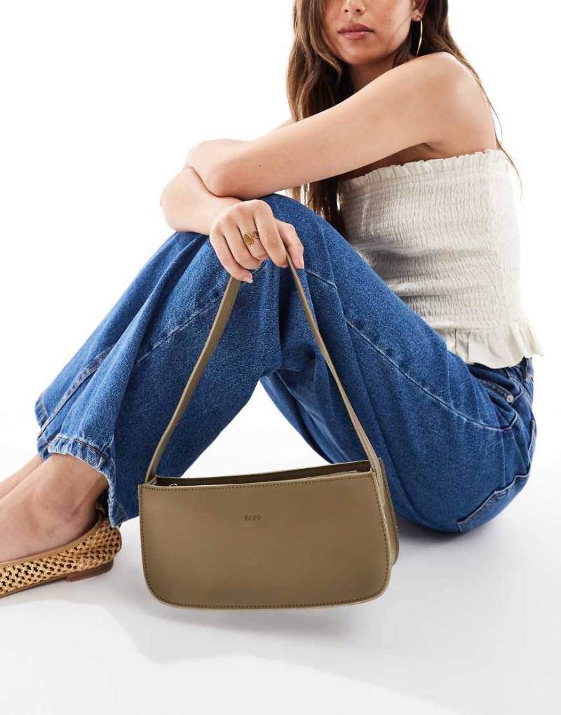 PASQ - Schlichte Schultertasche in Dunkelgrün von PASQ