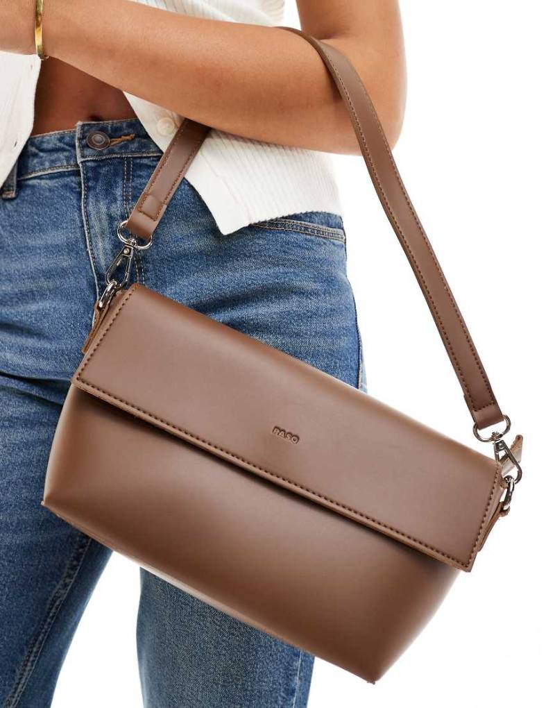 PASQ - Umhängetasche in dunklem Taupe mit Umschlag-Brown von PASQ