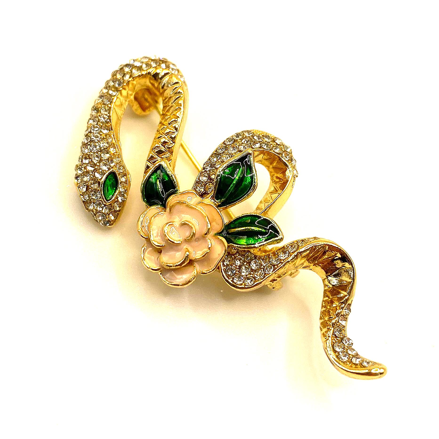 Brosche Schlange Mit Rose & Glitzersteinen - 5, 5 X 2, 5 cm Emaille Anstecker Echse Reptil Vintage Blumen Sternzeichen Liebe Symbol Brosche Schlange Mit Rose & Glitzersteinen - 5, 5 X 2, 5 cm Emaille Anstecker Echse Reptil Vintage Blumen Sternzeichen Liebe Symbol von PATCHERIA