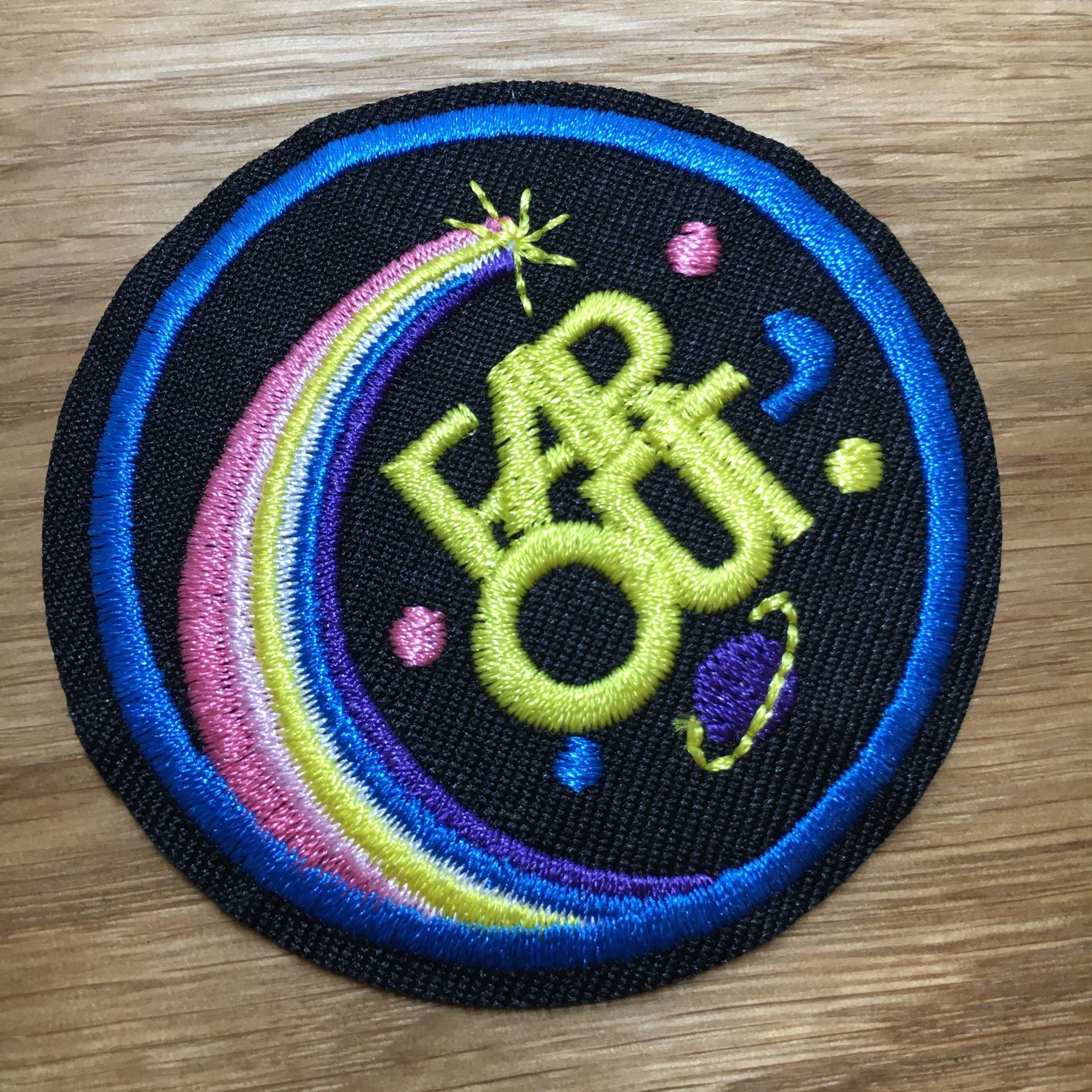 Buntes "Far Out" Space Patch Zum Aufbügeln - 6cm Durchmesser Aufnäher Weltall & Planeten Galaxie Buntes "Far Out" Space Patch Zum Aufbügeln - 6cm Durchmesser Aufnäher Weltall & Planeten Galaxie von PATCHERIA