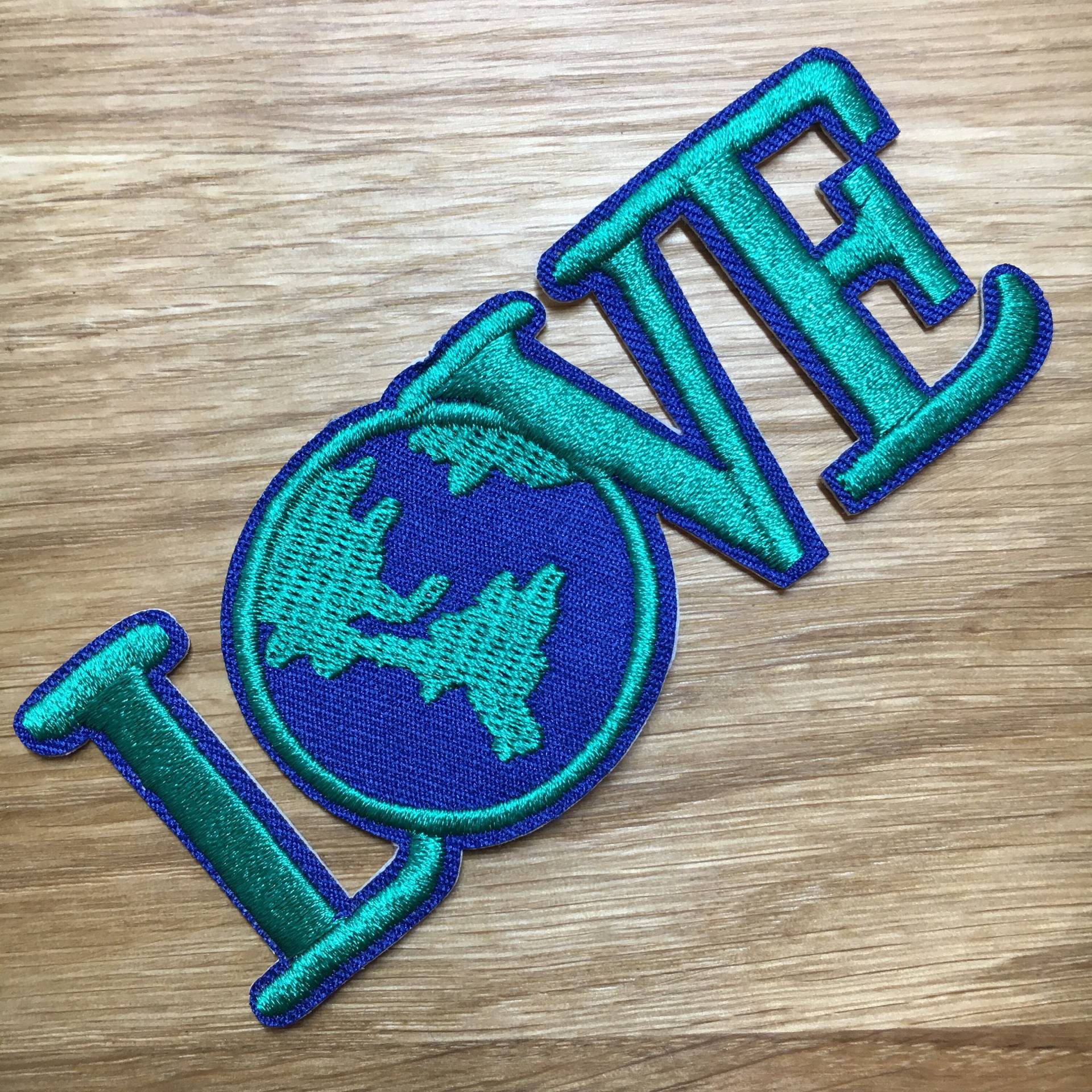 Love Earth - Patch Zum Aufbügeln Ca. 9, 5cm X 4cm Zukunft Umweltschutz Klima Love Earth - Patch Zum Aufbügeln Ca. 9, 5cm X 4cm Zukunft Umweltschutz Klima von PATCHERIA