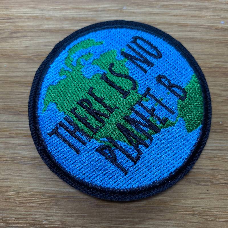 There Is No Planet B - Runder Patch Zum Aufbügeln Ca. 6cm Zukunft Umweltschutz Klima Erde Bügelbild Flicken Applikation There Is No Planet B - Runder Patch Zum Aufbügeln Ca. 6cm Zukunft Umweltschutz Klima Erde Bügelbild Flicken Applikation von PATCHERIA