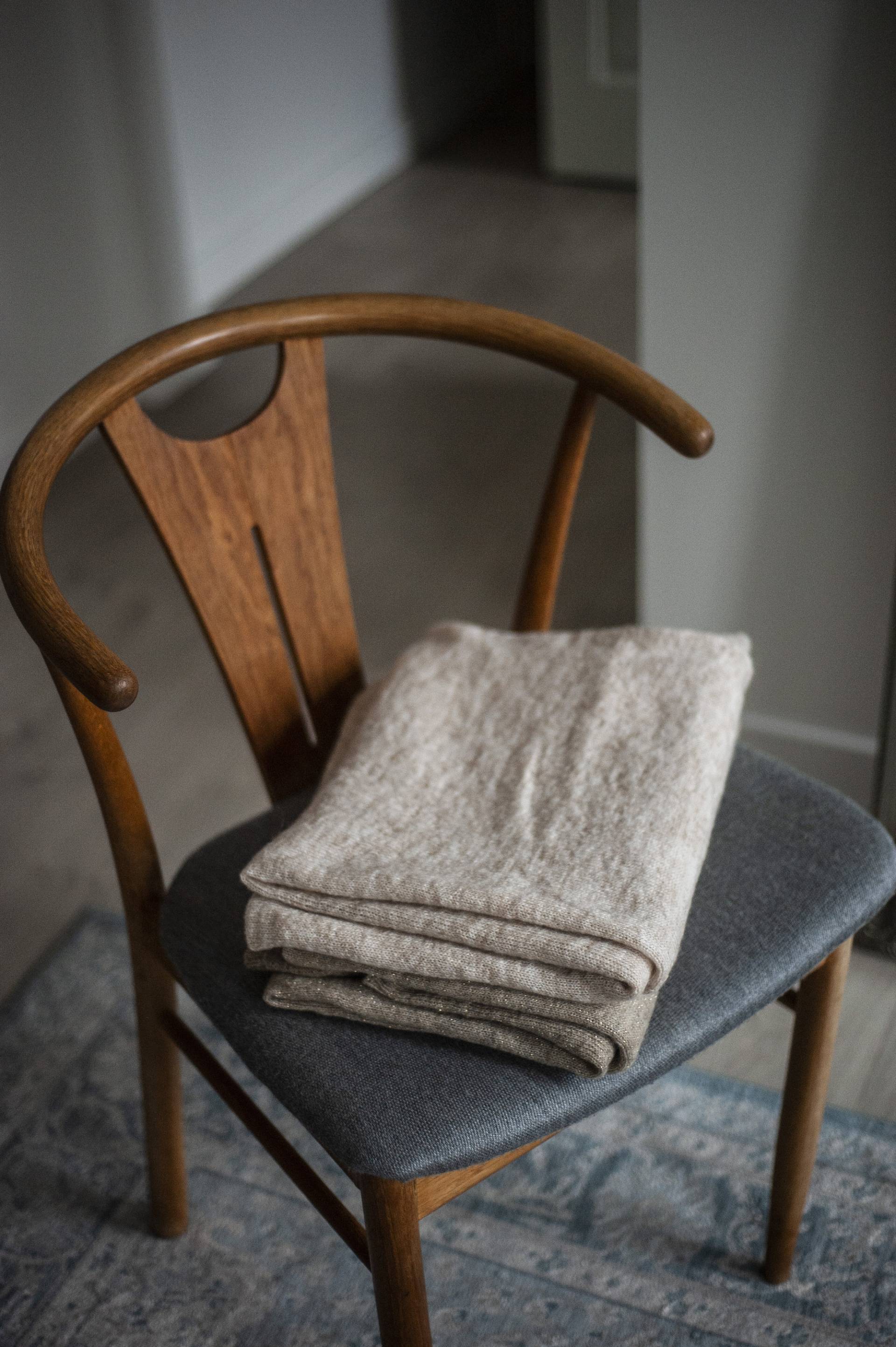 Grobstrick Schurwolle Schal in Beige, Langer Hals Wrap von PATISPROJECT