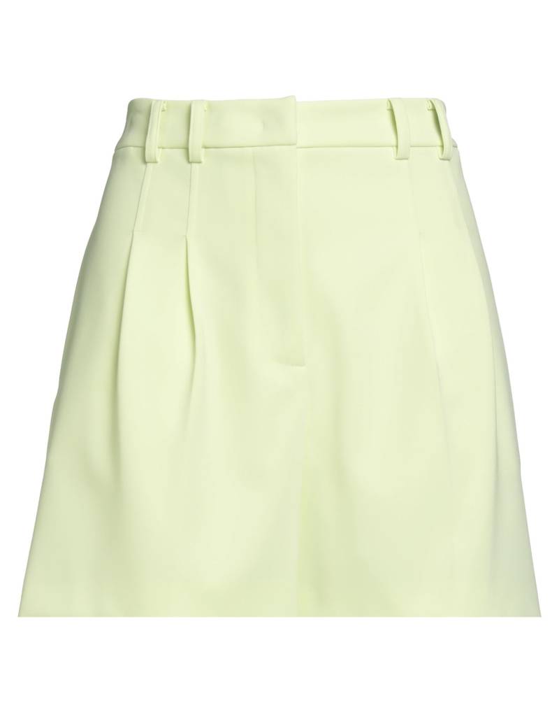 PATRIZIA PEPE Shorts & Bermudashorts Damen Säuregrün von PATRIZIA PEPE
