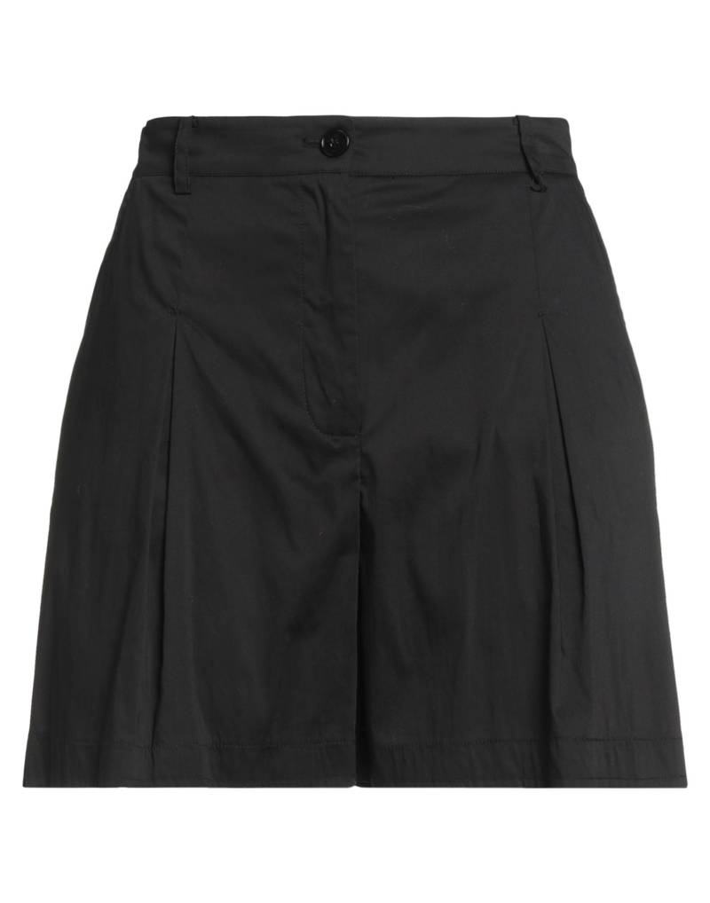 PATRIZIA PEPE Shorts & Bermudashorts Damen Schwarz von PATRIZIA PEPE