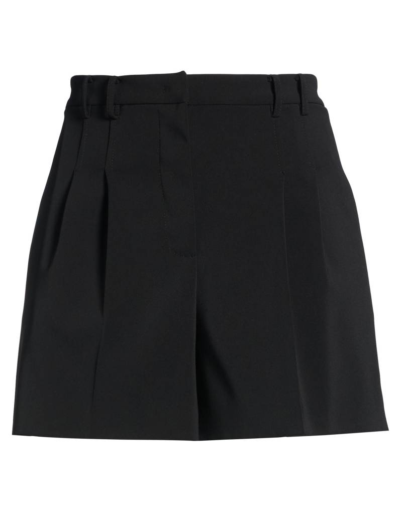 PATRIZIA PEPE Shorts & Bermudashorts Damen Schwarz von PATRIZIA PEPE