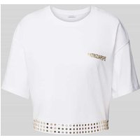 Patrizia Pepe Cropped T-Shirt mit Label-Print und Nieten in Offwhite, Größe XS von PATRIZIA PEPE