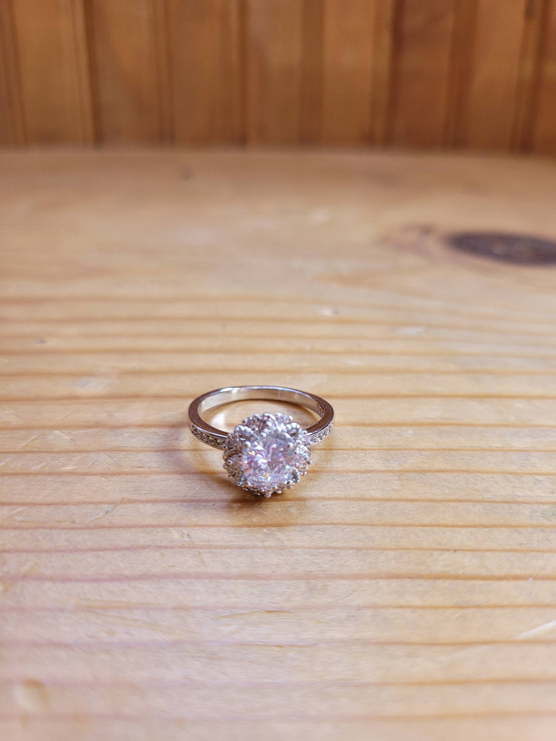 Edwardian Ring von PAVIABoutique