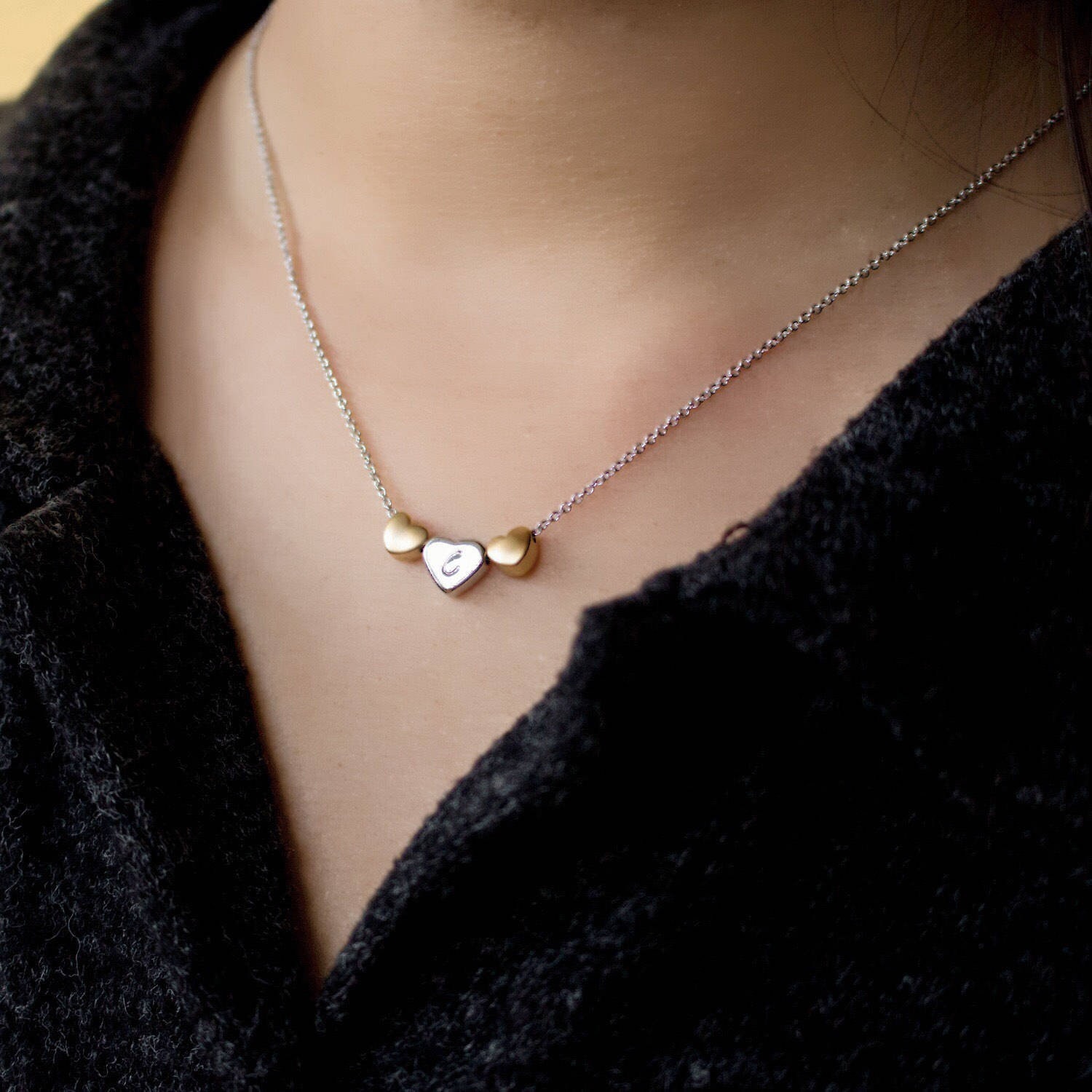 Dreifache Herz Halskette 16K Vergoldetes Anhänger Dreifache Herz Halskette 16K Vergoldetes Anhänger von PBJewelryGift